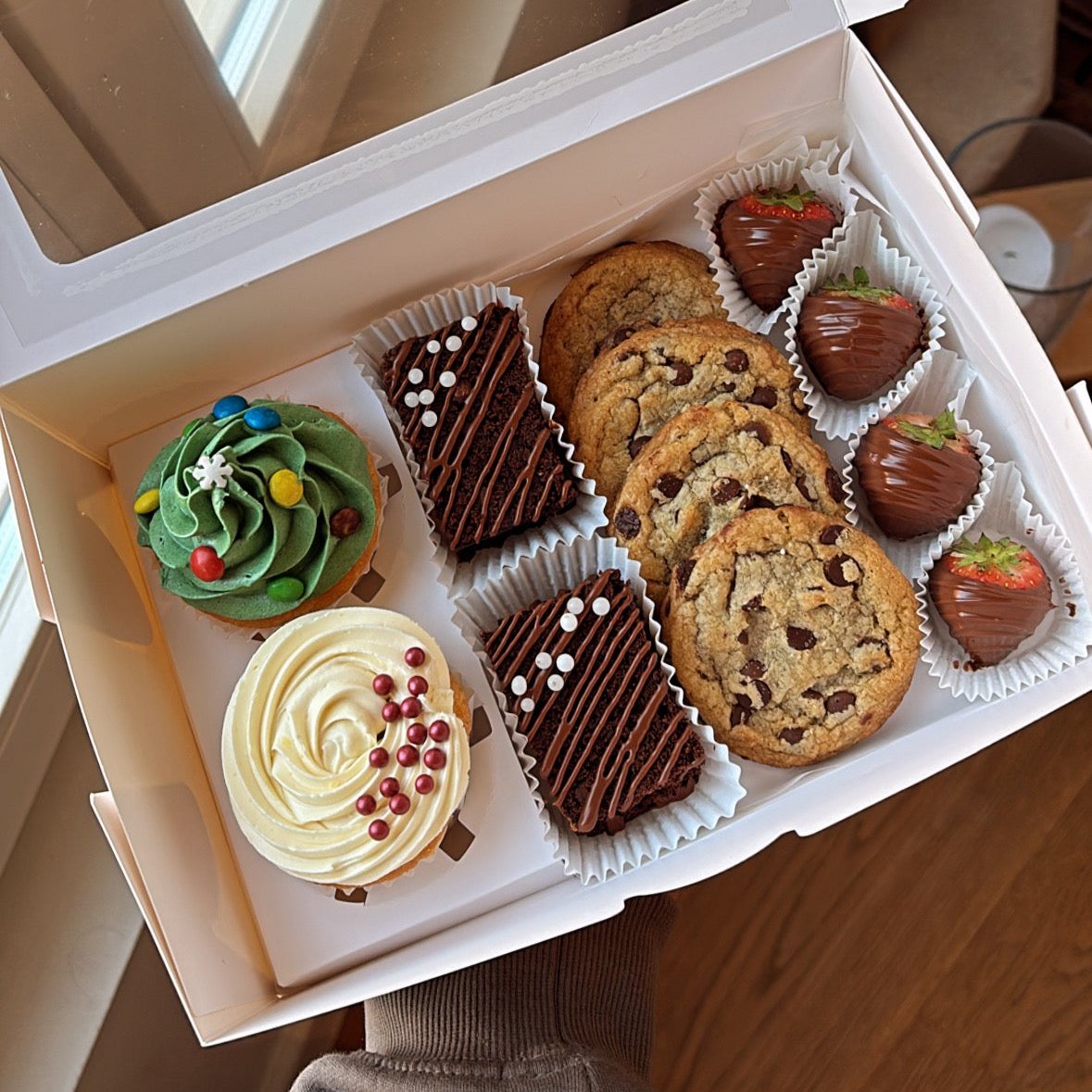 Christmas Dessert Box